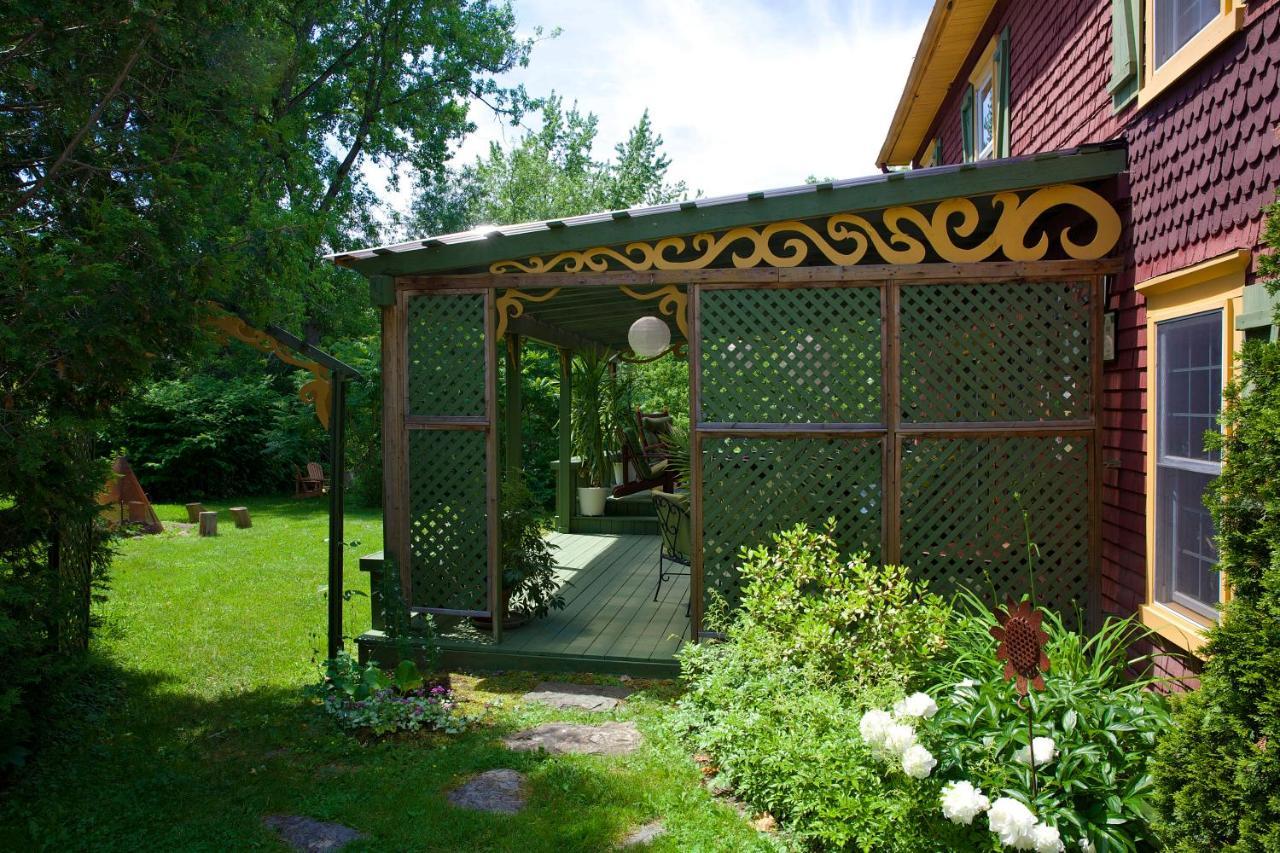 Gite Au Chant De L'onde Bed & Breakfast 4*